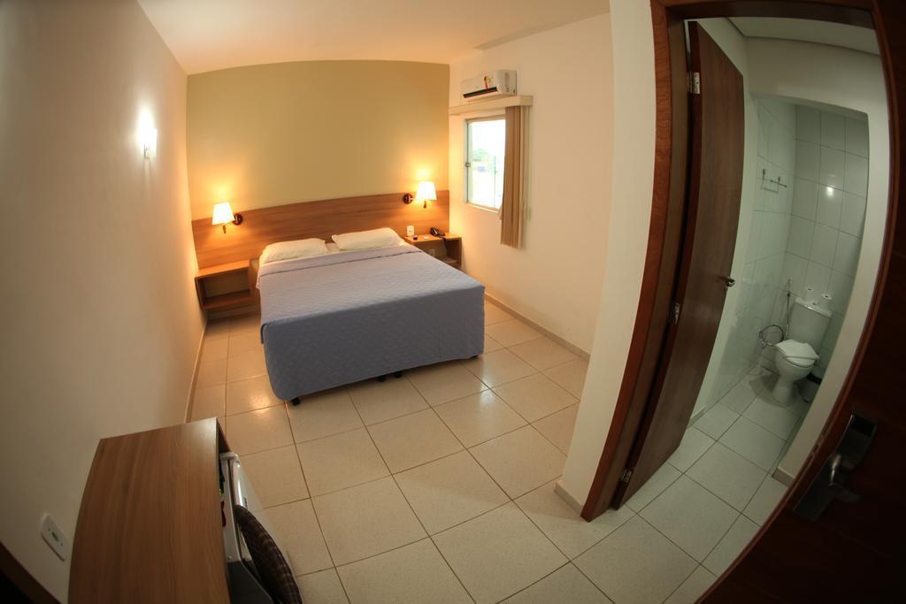 Larison Economy Hotell Pôrto Velho Eksteriør bilde