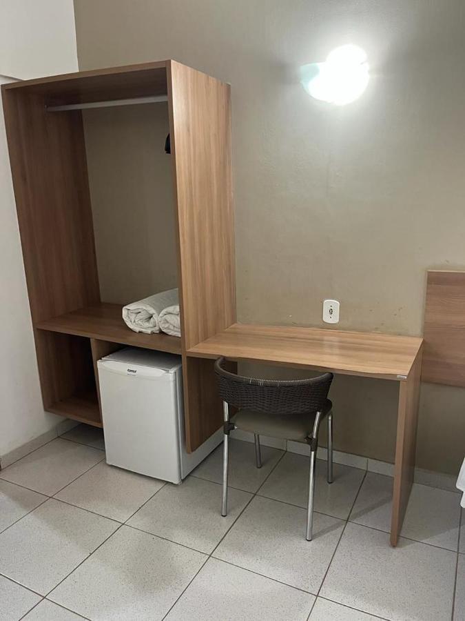 Larison Economy Hotell Pôrto Velho Eksteriør bilde