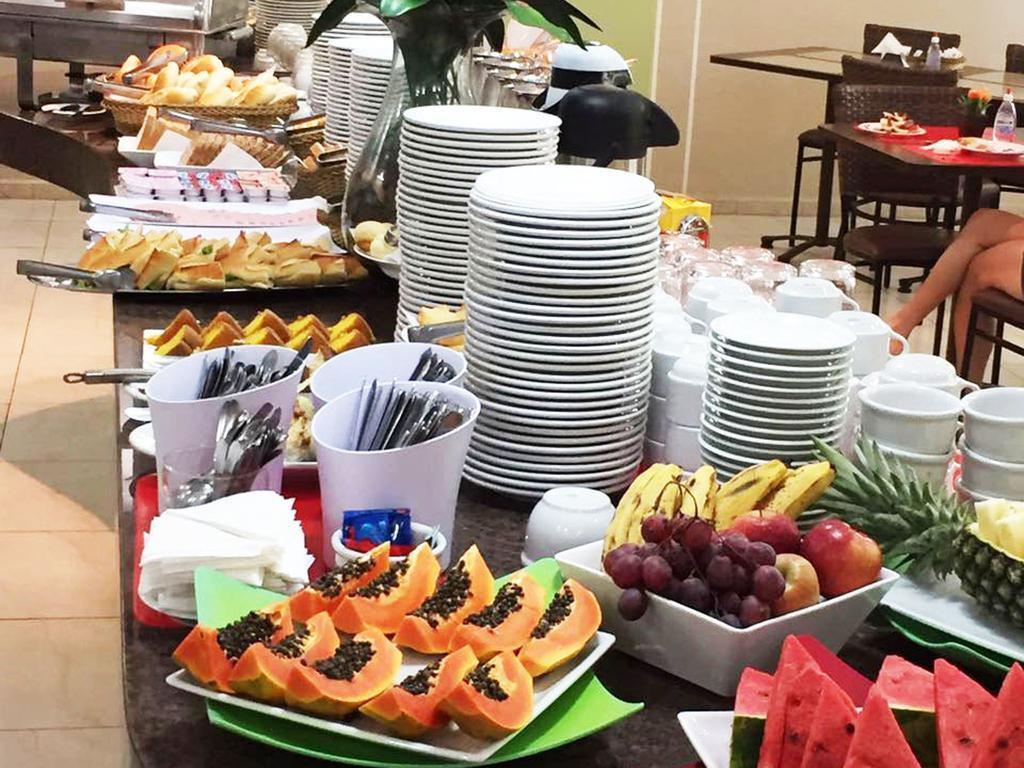 Larison Economy Hotell Pôrto Velho Eksteriør bilde