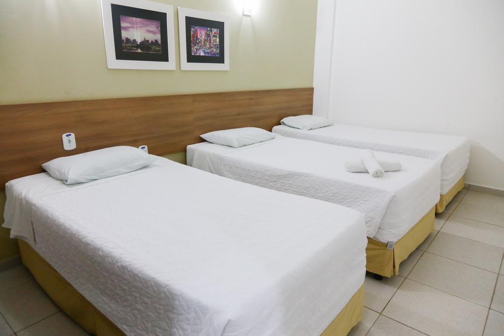Larison Economy Hotell Pôrto Velho Eksteriør bilde