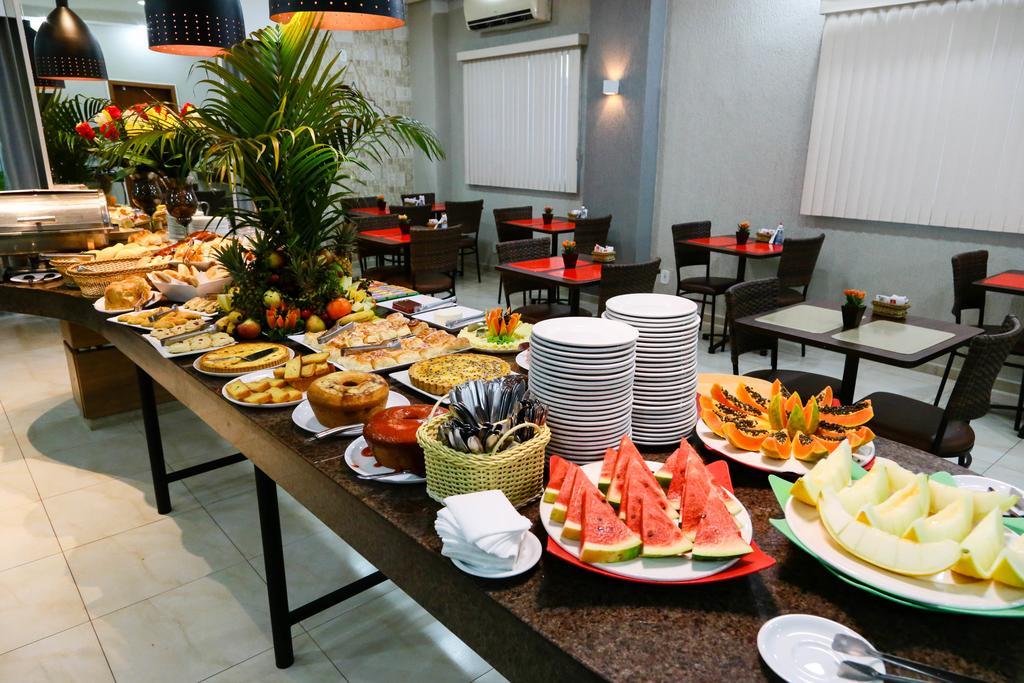 Larison Economy Hotell Pôrto Velho Eksteriør bilde